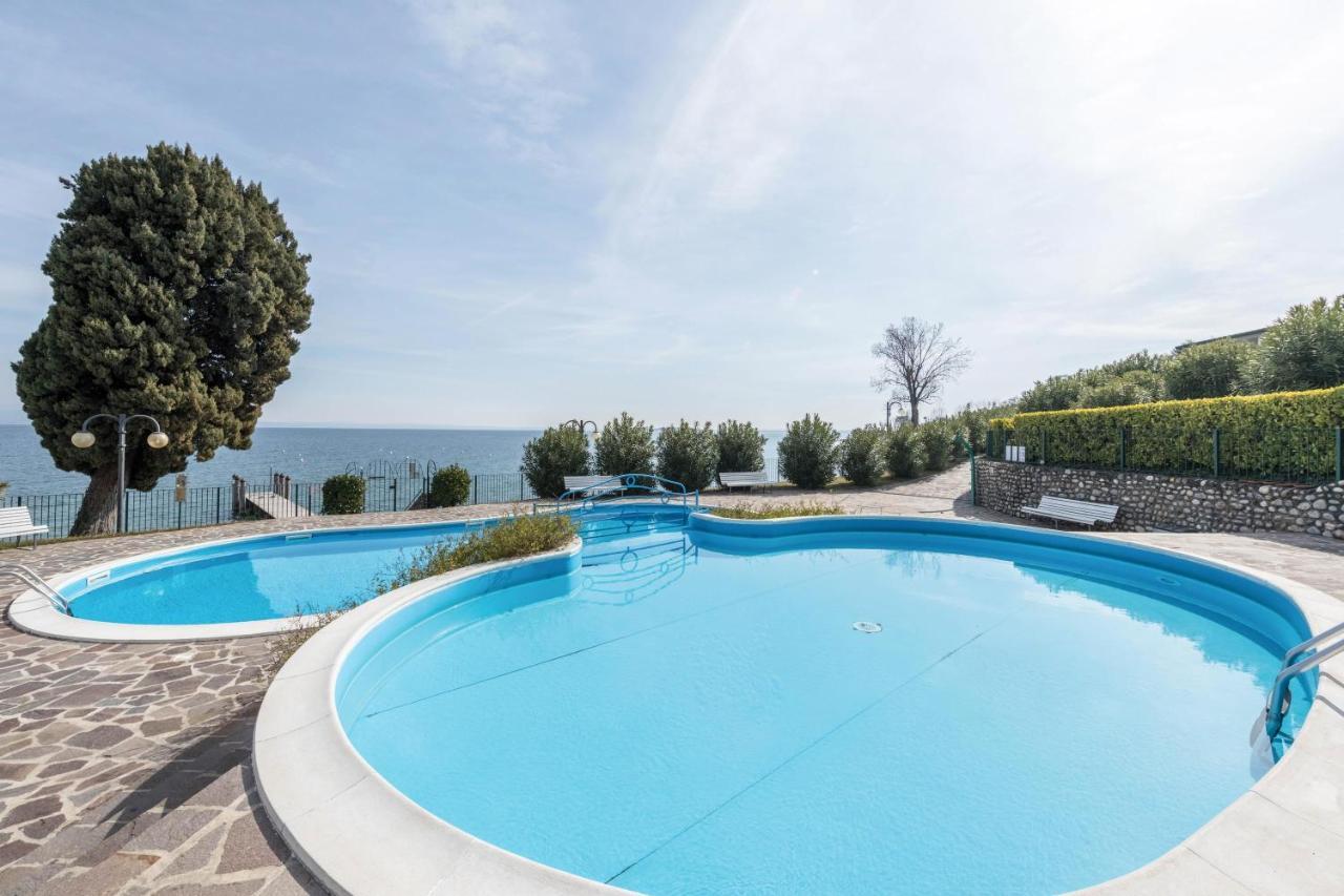 On The Beach Lake View Manerba del Garda Exterior foto